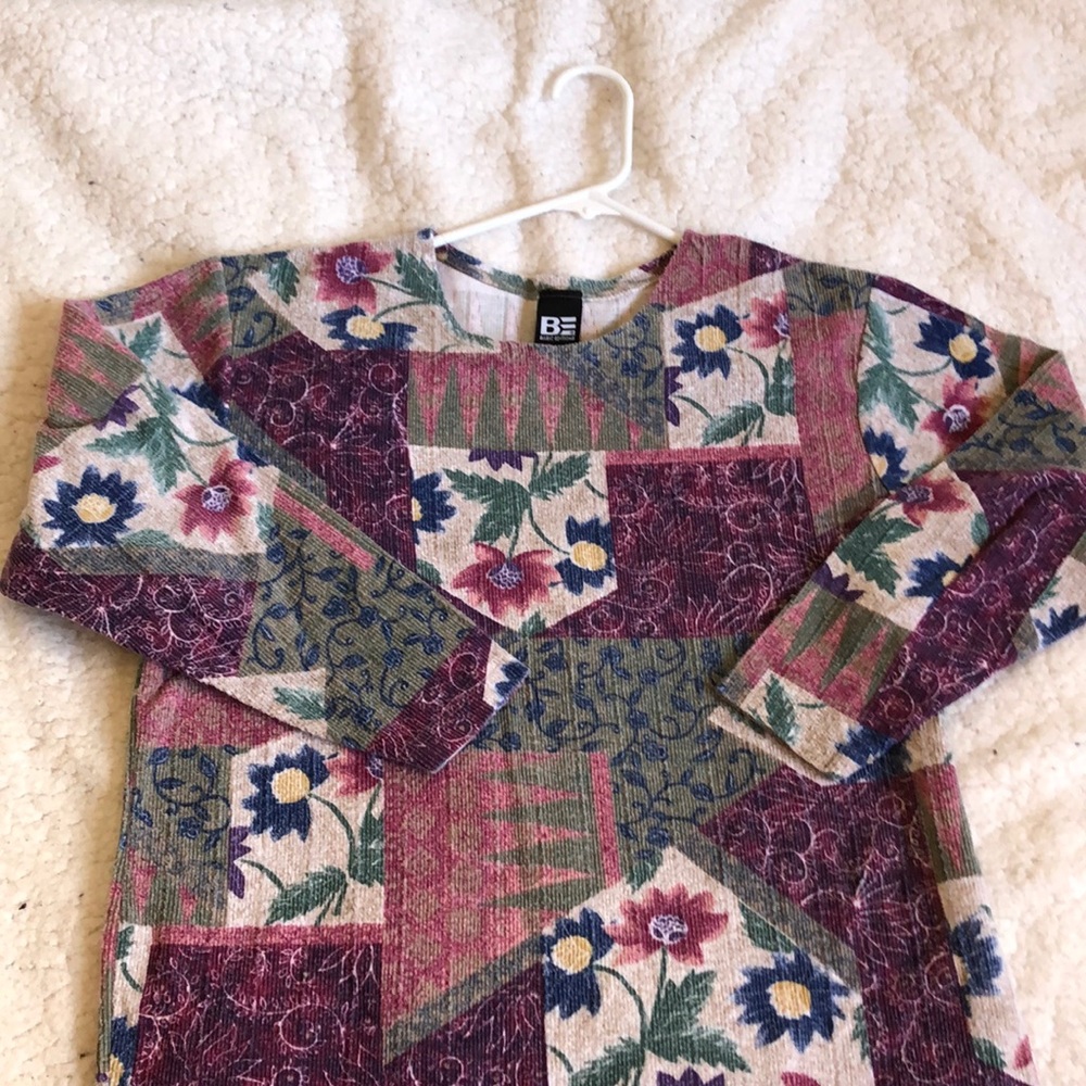 Vintage Basic Editions Tapestry Top - image 4